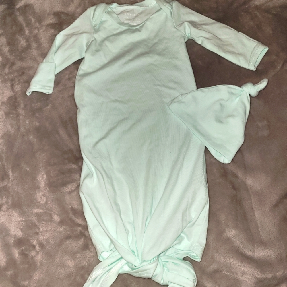 Aqua / mint knotted gown